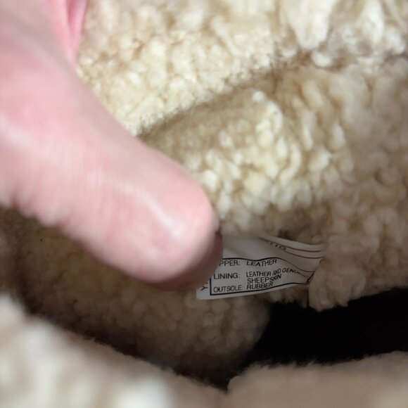 UGG Hartley Boots Womens Size 10 Leather Shearling Sheepskin Lined Wedge Heel - Picture 9 of 10